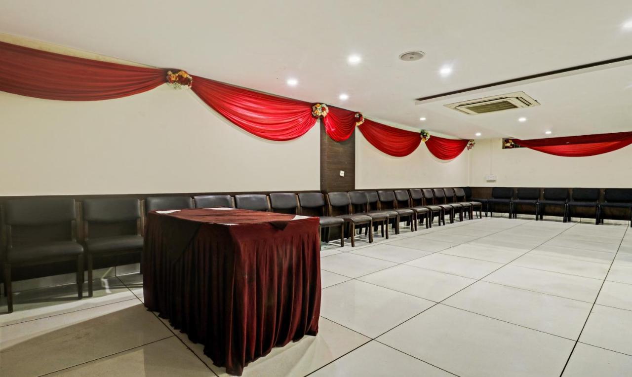 Treebo Mohit Regency Hotel Бопал Екстериор снимка